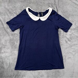 NWT Agnes & Dora Navy Neverland Tee - women’s medium